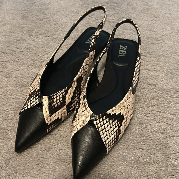 ZARA | Pointy Toe Ballet Flats Size 37 - Picture 4 of 4